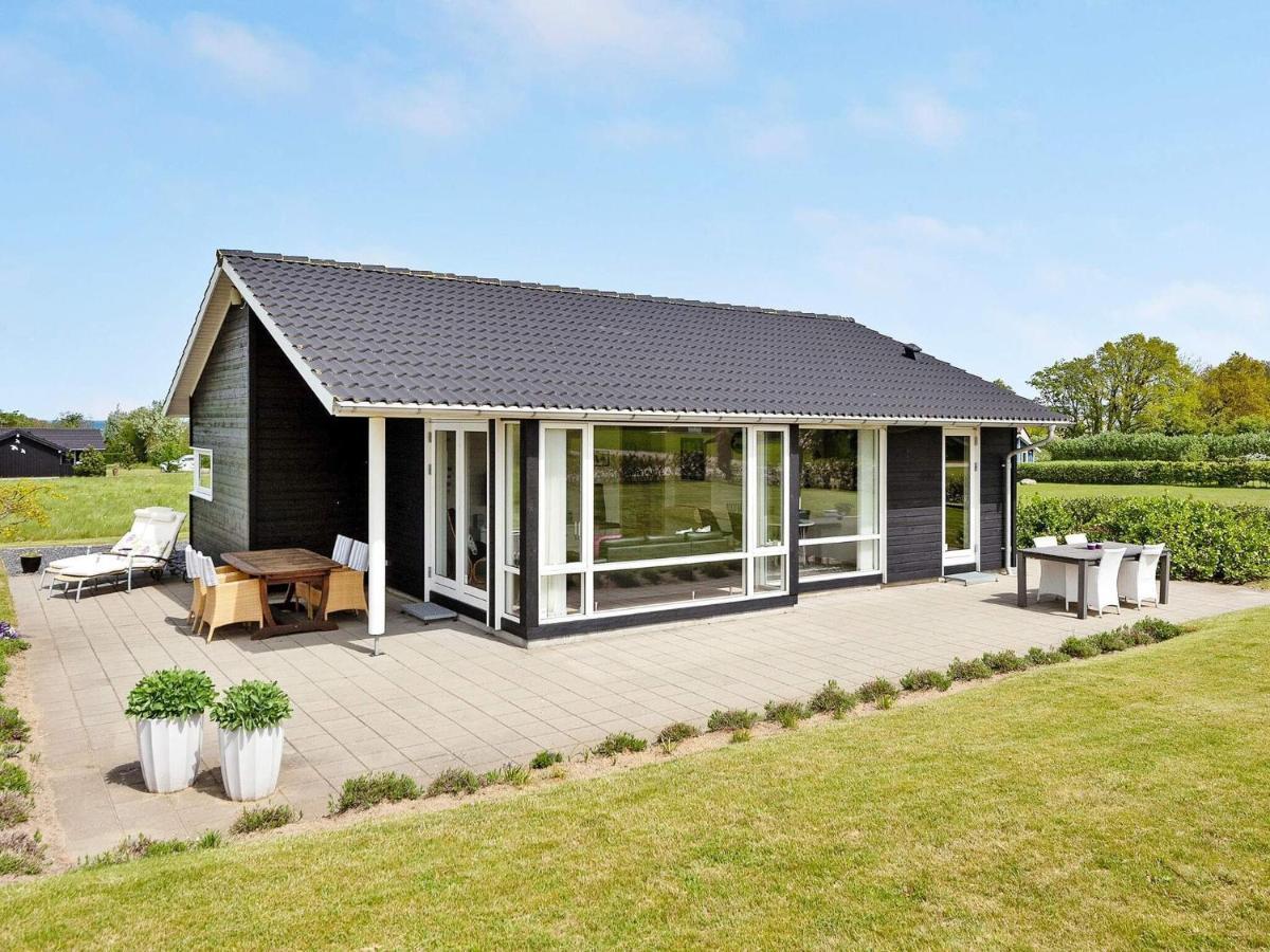 7 Person Holiday Home In Nordborg Eksteriør billede