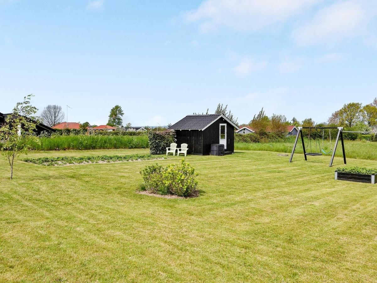 7 Person Holiday Home In Nordborg Eksteriør billede